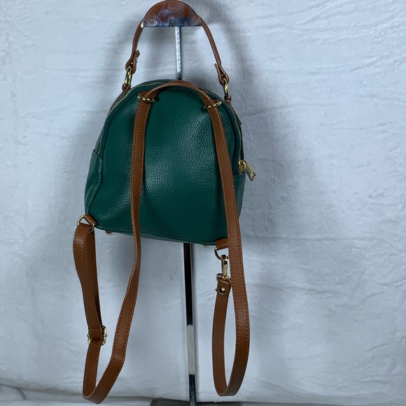 Divina Firenze Green and Brown Leather Backpack - Picture 2 of 8